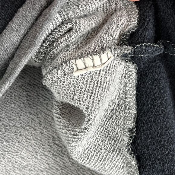 Fabletics Sweatshirt Women Small Demi Lavato Cropped Pullover Casual Long-Sleeve - Picture 6 of 10